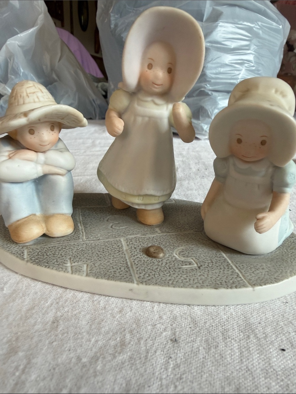 Homco Cream and Light Blue Ceramic Girl Trio Figurines Hopscotch Retired 1992